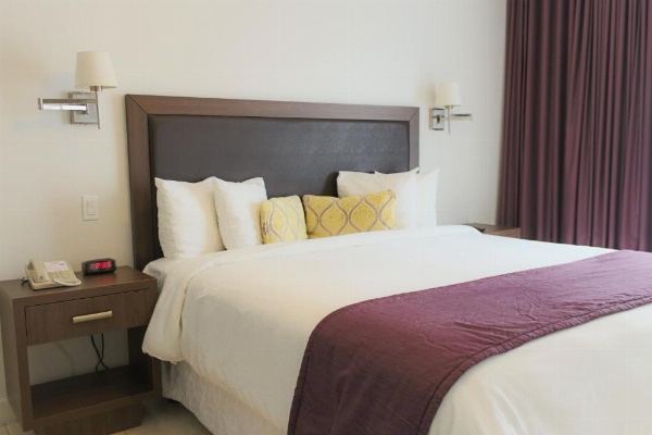 Hotel Collins image 10